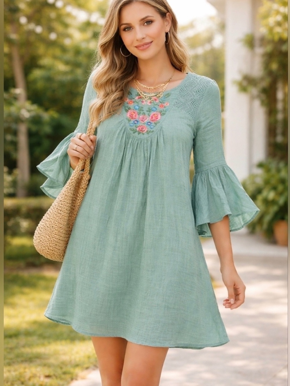 NWT Umgee Sage Green Embroidered Bell Sleeve Boho Dress Size Large